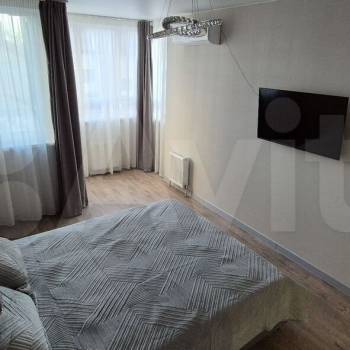 Сдается 1-комнатная квартира, 38 м²