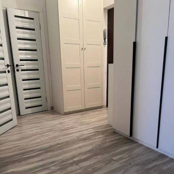 Продается 2-х комнатная квартира, 42 м²