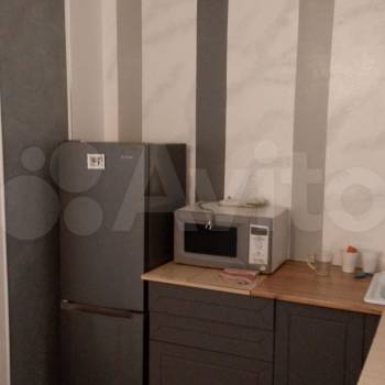 Продается 1-комнатная квартира, 41 м²