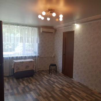 Продается 3-х комнатная квартира, 40,1 м²