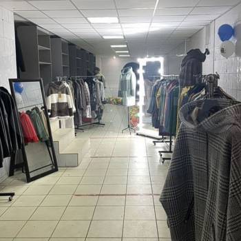 Сдается Нежилое помещение, 180 м²