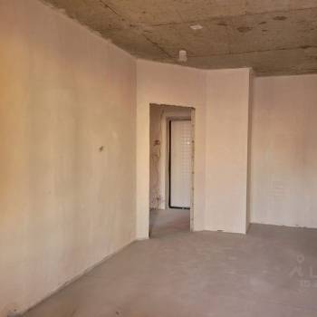 Продается 1-комнатная квартира, 41 м²