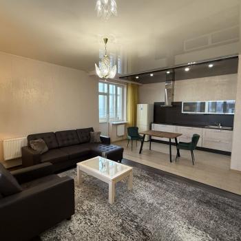 Сдается 2-х комнатная квартира, 73 м²