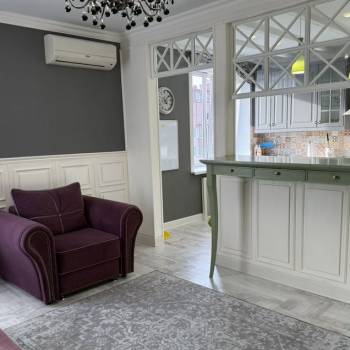 Сдается 1-комнатная квартира, 56 м²