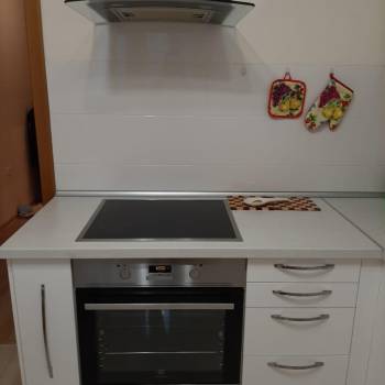 Продается 1-комнатная квартира, 51,1 м²