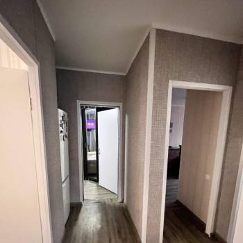 Продается Многокомнатная квартира, 55 м²