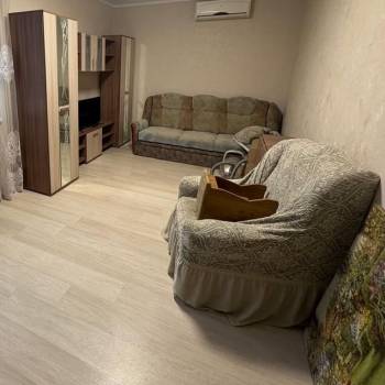 Продается 3-х комнатная квартира, 63 м²