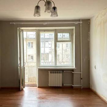 Продается 1-комнатная квартира, 33 м²