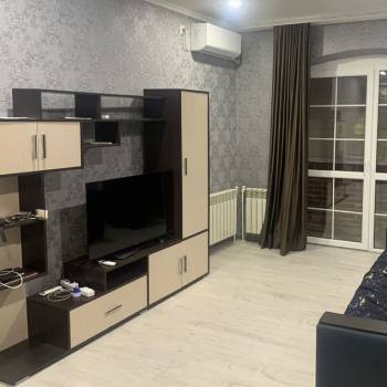 Продается 1-комнатная квартира, 37,8 м²