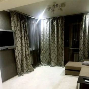 Продается 1-комнатная квартира, 50 м²