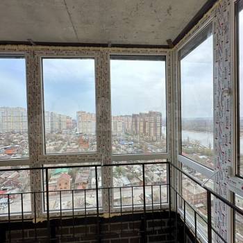 Продается 1-комнатная квартира, 40 м²