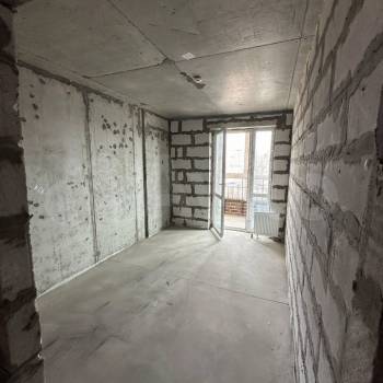 Продается 1-комнатная квартира, 40 м²