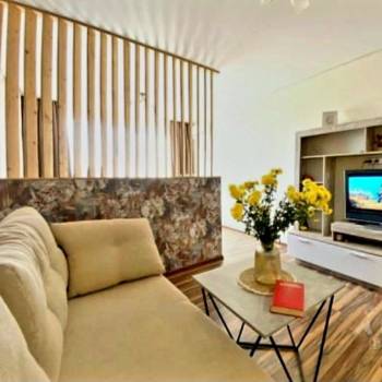 Продается 1-комнатная квартира, 45 м²