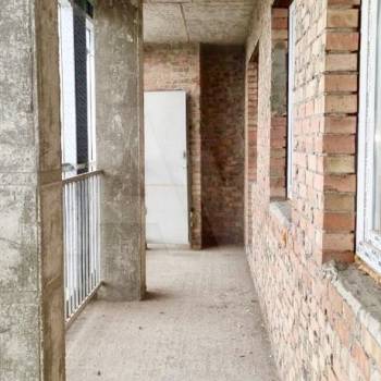 Продается 1-комнатная квартира, 171,2 м²