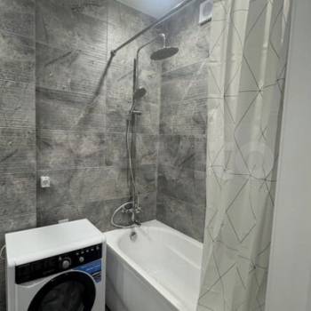 Продается 1-комнатная квартира, 39 м²