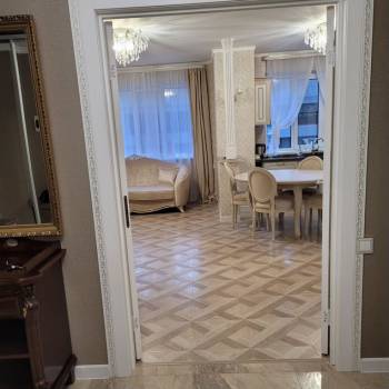 Продается Многокомнатная квартира, 94 м²
