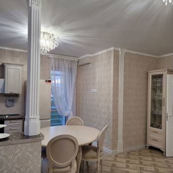 Продается Многокомнатная квартира, 94 м²