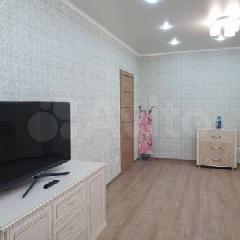 Продается 1-комнатная квартира, 48,6 м²