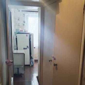 Продается 1-комнатная квартира, 32 м²