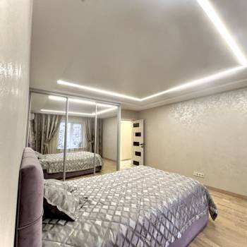 Продается 2-х комнатная квартира, 67,7 м²