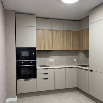 Продается 1-комнатная квартира, 37 м²