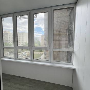 Продается 1-комнатная квартира, 37 м²