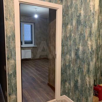 Продается 1-комнатная квартира, 41 м²