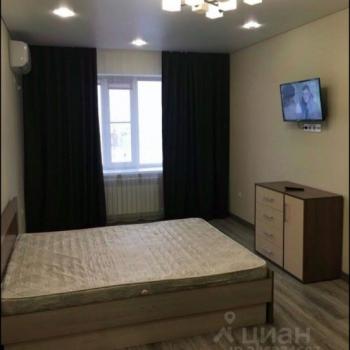 Сдается 1-комнатная квартира, 42 м²