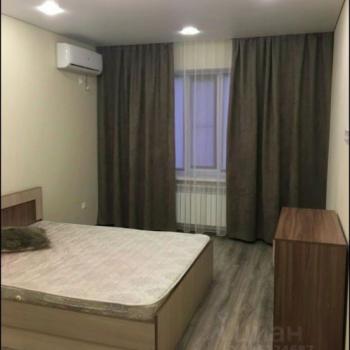 Сдается 1-комнатная квартира, 42 м²