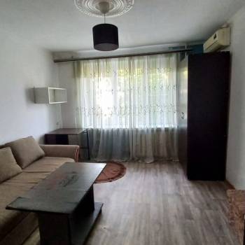 Продается 1-комнатная квартира, 18 м²