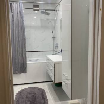 Продается 2-х комнатная квартира, 72 м²