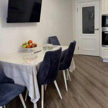 Продается 2-х комнатная квартира, 72 м²
