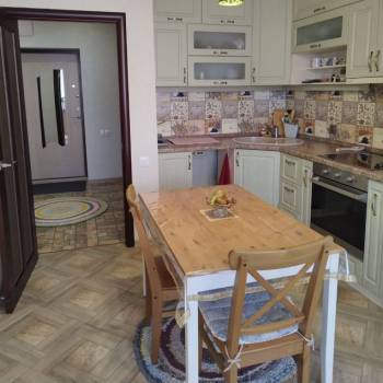 Продается 1-комнатная квартира, 42,9 м²