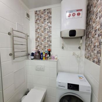 Продается 1-комнатная квартира, 36 м²