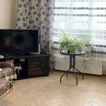 Продается 1-комнатная квартира, 36 м²