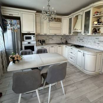 Продается Многокомнатная квартира, 91 м²