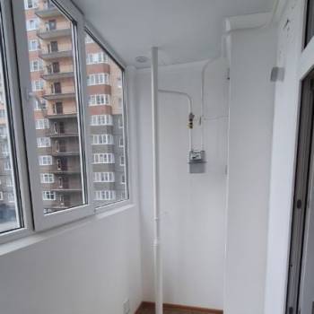 Продается 1-комнатная квартира, 37 м²