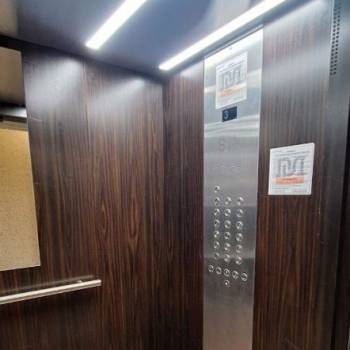 Продается 1-комнатная квартира, 37 м²