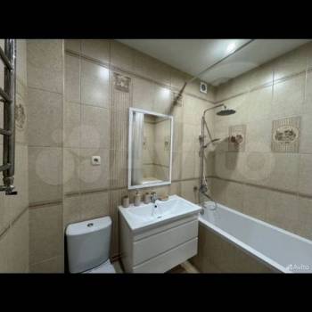 Сдается Многокомнатная квартира, 170 м²