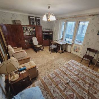 Продается 1-комнатная квартира, 37,6 м²