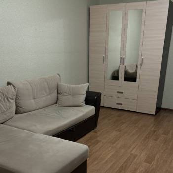 Сдается 1-комнатная квартира, 39 м²