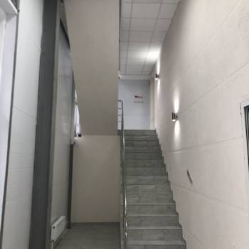 Сдается Нежилое помещение, 100 м²