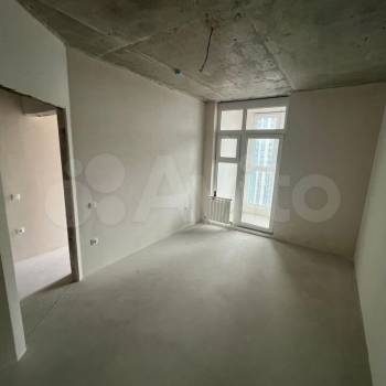 Продается 1-комнатная квартира, 35 м²