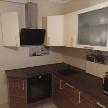 Продается 1-комнатная квартира, 54 м²