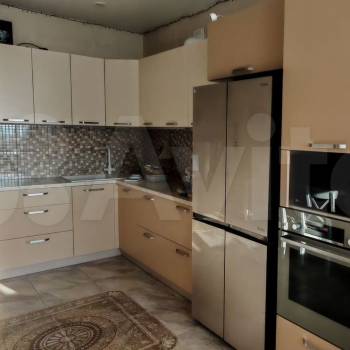 Продается Многокомнатная квартира, 98 м²