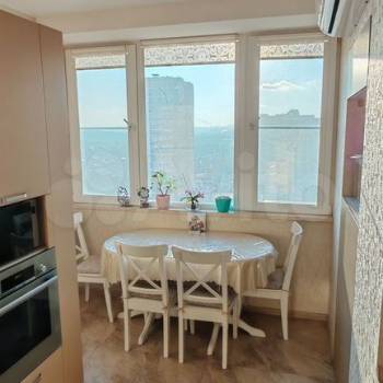 Продается Многокомнатная квартира, 98 м²