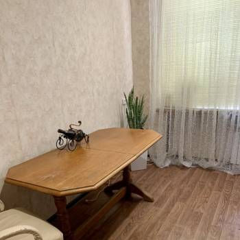 Продается 2-х комнатная квартира, 56 м²