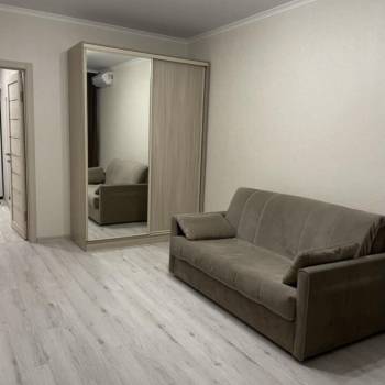 Продается 1-комнатная квартира, 41,2 м²