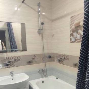 Сдается 1-комнатная квартира, 42 м²