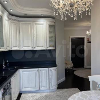 Продается 1-комнатная квартира, 40 м²